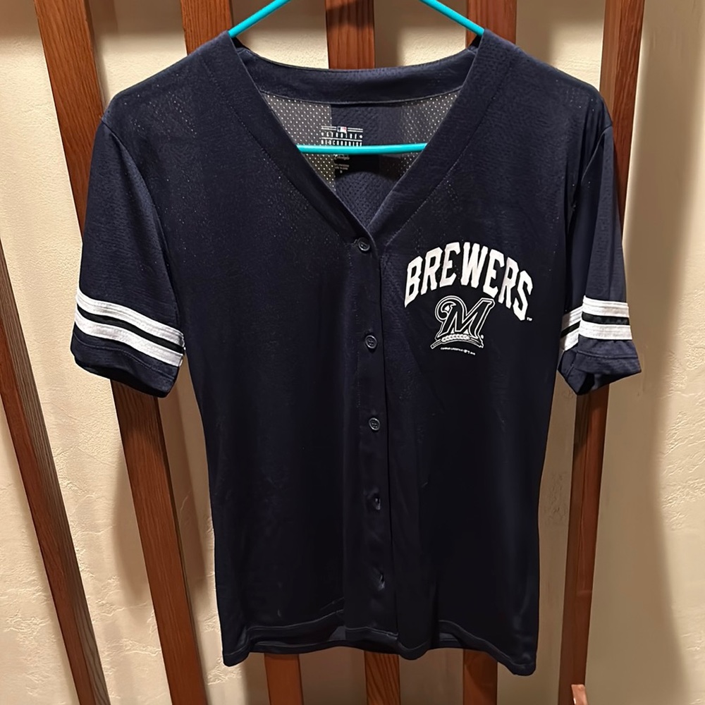 MLB Milwaukee brewer woman’s short sleeve shirt
